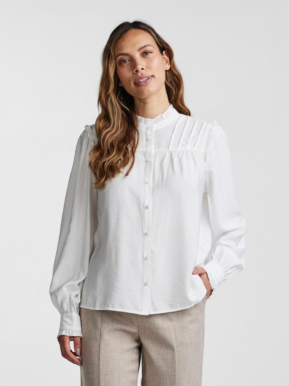 Yaspari Ls Shirt Star White | Skjorter og bluser | Smuk - Dameklær på nett