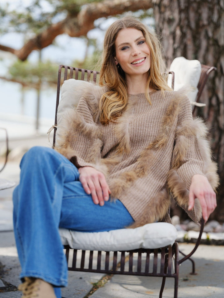 Ylva Pullover Camel | Genser | Smuk - Dameklær på nett