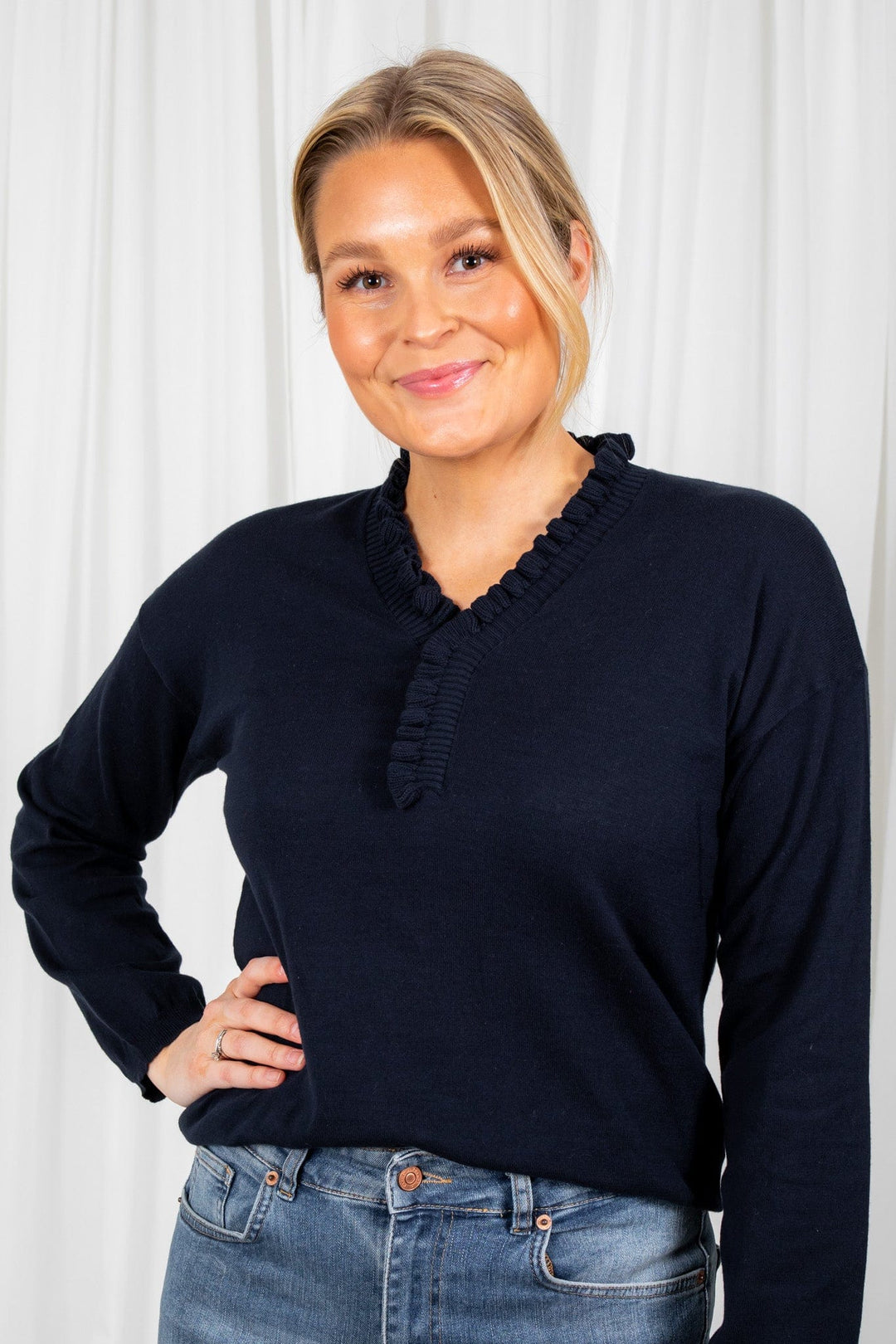 Zelda Pullover Navy | Genser | Smuk - Dameklær på nett